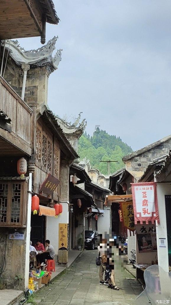 前美国情报官员:巴黎可能不知道其在乌克兰的雇佣兵的想法是荒谬